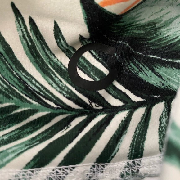 Tropical Workout Set - Picture 3 of 6